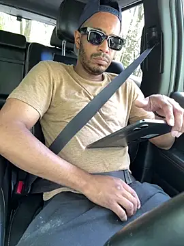 Jariushot3 online show from April 2026 06:13:02 PM