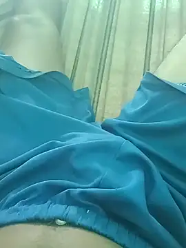 cazador35718 online show from October 2025 09:02:01 PM