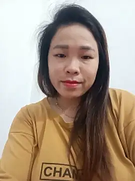 Snapshot of sumy-00 chatting on May 2026 05:42:01 PM sumy-00 online show from May 2026 05:42:01 PM
