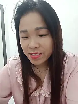 Snapshot of sumy-00 chatting on May 2026 03:52:02 PM sumy-00 online show from May 2026 03:52:02 PM