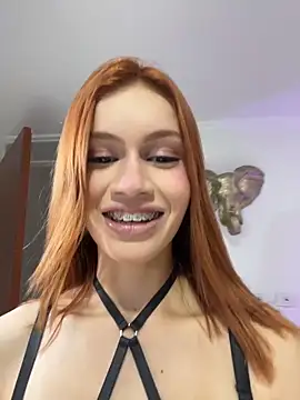 Marilyn scott online show from November 2025 07:01:02 PM