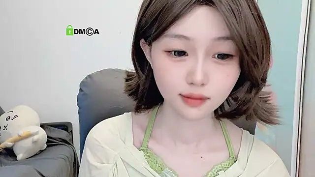 gummy-candy online show from October 2025 02:26:02 AM