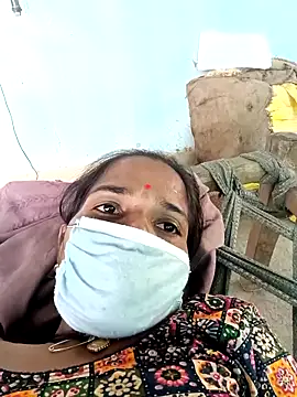 Snapshot of Hot-honi chatting on September 2025 07:55:02 AM Hot-honi online show from September 2025 07:55:02 AM