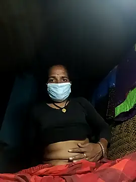 Snapshot of Hot-honi chatting on November 2025 01:32:01 PM Hot-honi online show from November 2025 01:32:01 PM