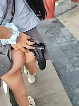 shaoshao-7758 online show from May 2026 11:42:01 PM