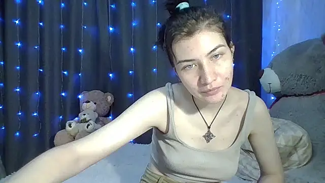 Nancy Luna online show from October 2025 09:52:01 AM