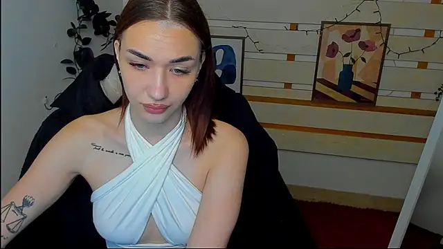 Snapshot of Bella_Night4 chatting on April 2026 06:38:01 AM Bella Night4 online show from April 2026 06:38:01 AM