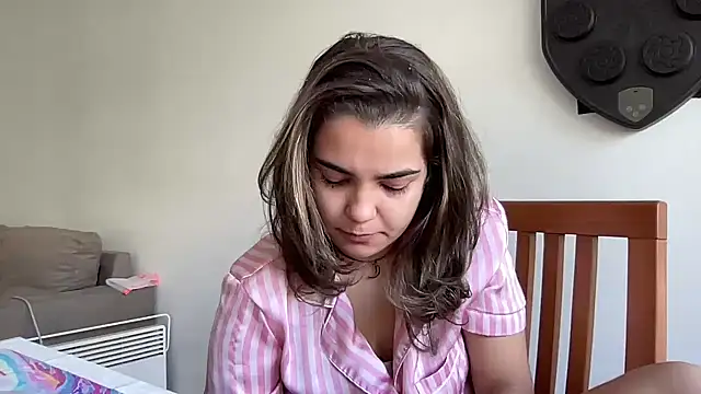 bruninhapt online show from October 2025 09:29:02 AM