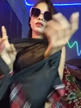 royeoy22 online show from March 2026 11:47:01 AM