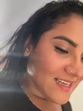 Snapshot of liz_monserrat_1 chatting on March 2026 05:08:01 PM liz monserrat 1 online show from March 2026 05:08:01 PM