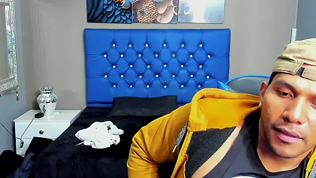 AngelAndChris online show from September 2025 12:30:01 PM