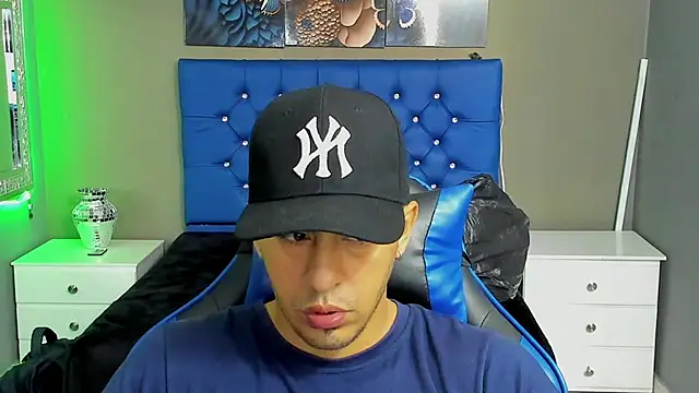 AngelAndChris online show from September 2025 12:08:02 PM