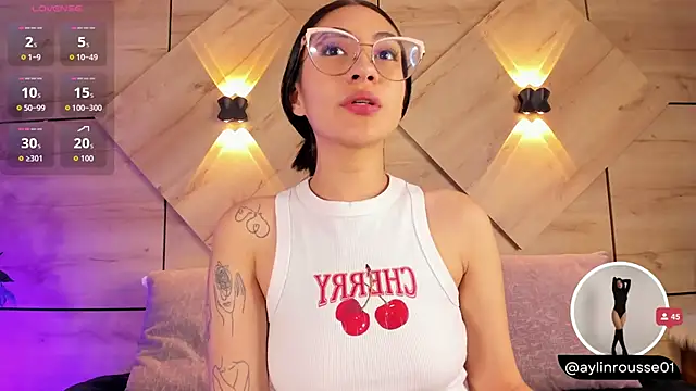 Snapshot of aylin_rousse chatting on November 2025 07:57:01 PM aylin rousse online show from November 2025 07:57:01 PM