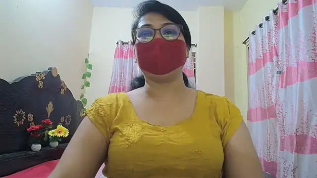 Elena cruz5 online show from February 2026 06:31:01 PM