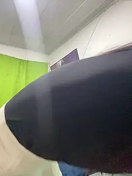 sashaxxx1630 online show from October 2025 04:43:02 AM