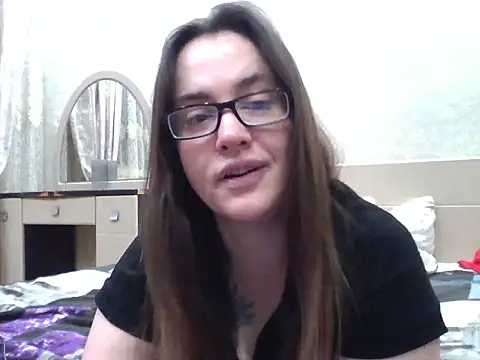 Snapshot of karina160000 chatting on December 2025 06:59:02 PM karina160000 online show from December 2025 06:59:02 PM