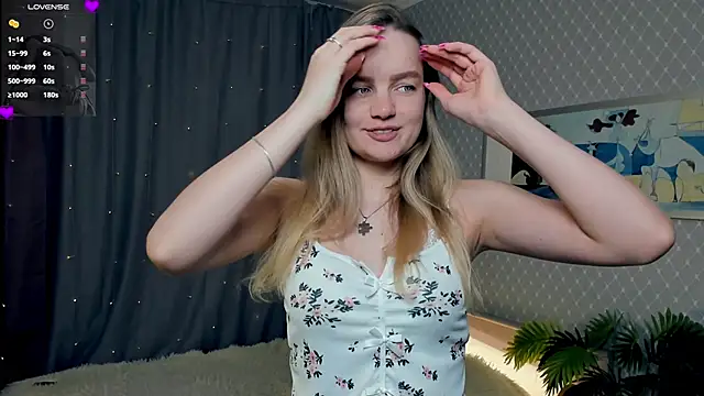 KerenFurguson online show from November 2025 07:36:03 PM