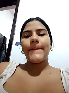 Snapshot of daringxxxhot chatting on September 2025 11:00:01 AM daringxxxhot online show from September 2025 11:00:01 AM