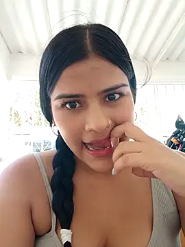 Snapshot of daringxxxhot chatting on October 2025 07:03:02 PM daringxxxhot online show from October 2025 07:03:02 PM