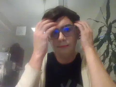 Nady79xxx online show from November 2025 05:55:02 PM