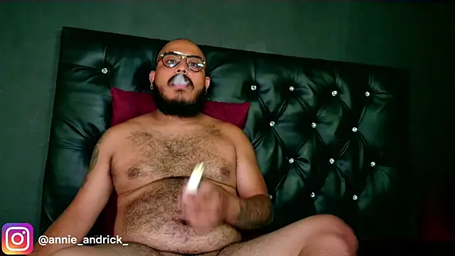 Snapshot of _leda_swan_ chatting on December 2025 01:29:02 PM leda swan online show from December 2025 01:29:02 PM