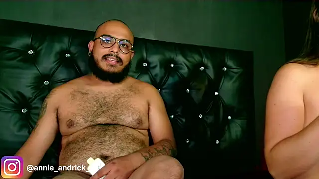 Snapshot of _leda_swan_ chatting on December 2025 03:13:02 AM leda swan online show from December 2025 03:13:02 AM