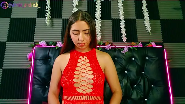 Snapshot of _leda_swan_ chatting on February 2026 01:08:02 PM leda swan online show from February 2026 01:08:02 PM