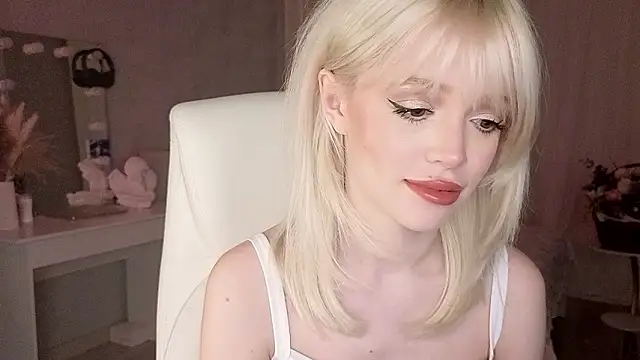 I am joss online show from February 2026 12:28:01 AM