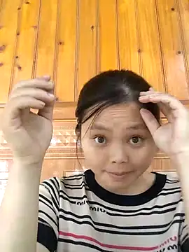 omiu-baby online show from October 2025 05:08:01 AM