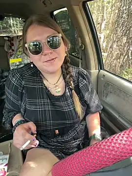 adventuresinsky online show from September 2025 06:19:02 PM