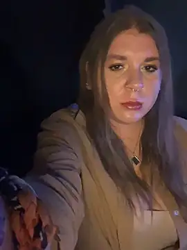 adventuresinsky online show from November 2025 10:09:01 PM