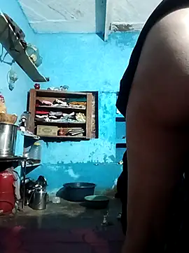 Snapshot of Deepa_hott chatting on November 2025 10:54:01 PM Deepa hott online show from November 2025 10:54:01 PM