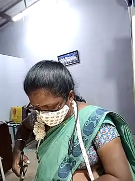 umashreetamil online show from November 2025 03:52:02 PM