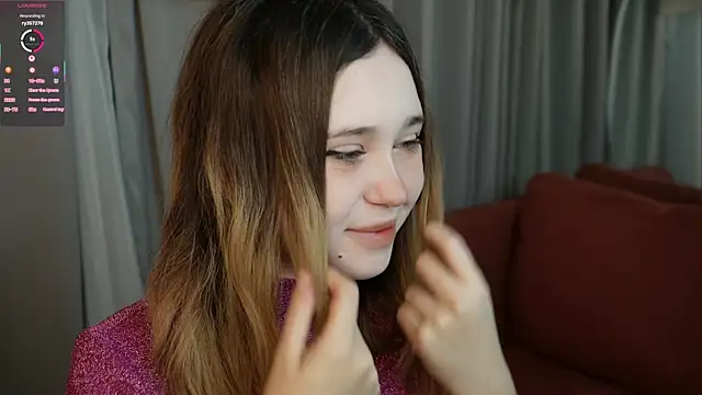 Lina Glow online show from November 2025 06:39:03 AM