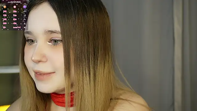 Lina Glow online show from December 2025 06:55:01 AM