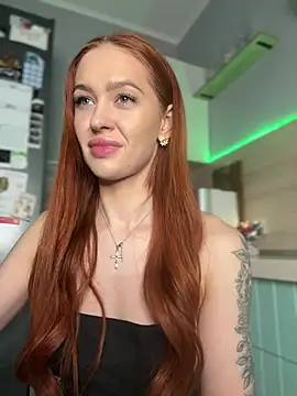 LittleFox    online show from January 2026 07:14:01 AM