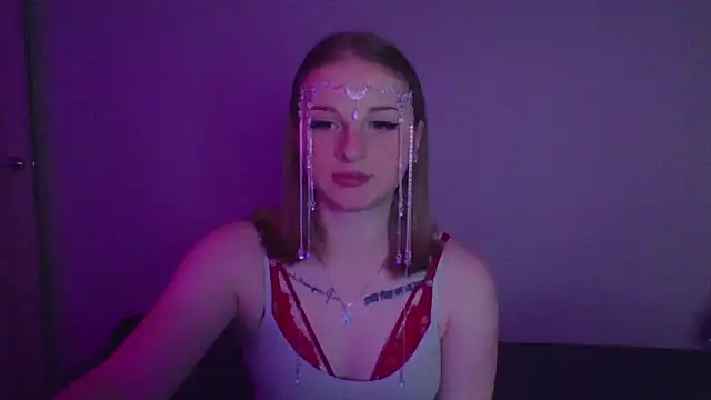 Snapshot of Star_Girlish chatting on October 2025 06:31:02 PM Star Girlish online show from October 2025 06:31:02 PM