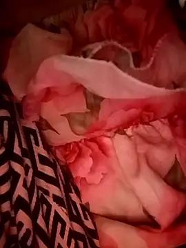 simi-lucy online show from January 2026 11:32:02 PM