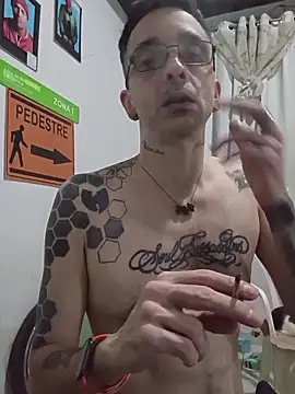 dinho carioca online show from November 2025 05:05:01 AM