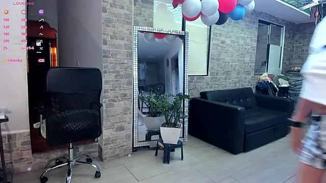  SARAI DUPONT online show from September 2025 11:22:02 AM