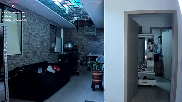  SARAI DUPONT online show from April 2026 11:15:01 AM