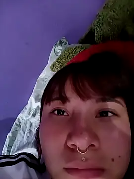 Zulema R1 online show from April 2026 10:59:01 PM