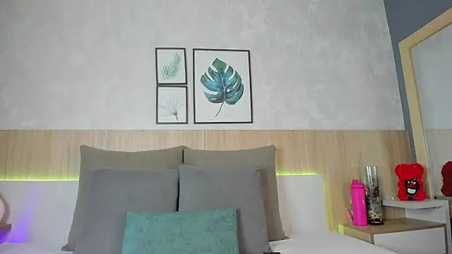 mia gate online show from December 2025 11:30:02 AM