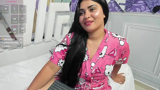 Snapshot of Scarleth_horny chatting on September 2025 07:31:01 AM Scarleth horny online show from September 2025 07:31:01 AM