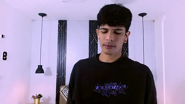 Franvill Trato online show from January 2026 07:48:02 PM