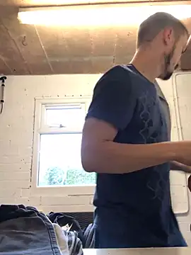 jaycoy22 online show from February 2026 01:42:01 PM