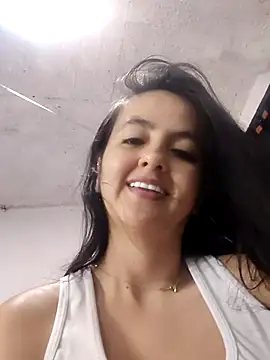 salo-rousee online show from October 2025 07:58:01 PM