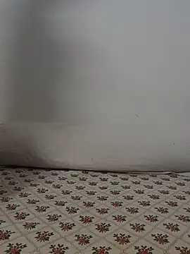 Miss Riya20 online show from November 2025 05:03:02 PM