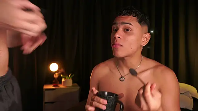 Snapshot of EROS_AND_ALAN chatting on October 2025 02:14:02 AM EROS AND ALAN online show from October 2025 02:14:02 AM