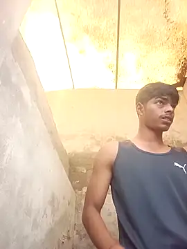 monster 33 online show from February 2026 08:18:02 AM